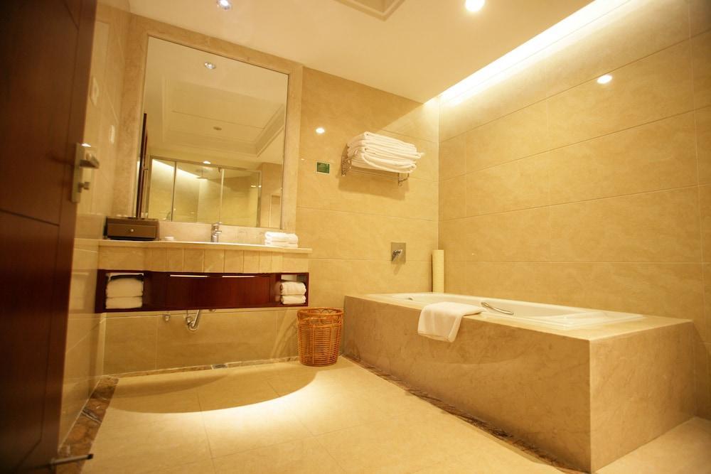Dongguan Huilihua Hotel Extérieur photo